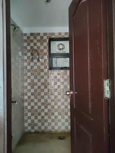 Common Bathroom Image of 674 Sq.ft 1 BHK Apartment / Flat for rent in CGEWHO Kendriya Vihar, Phi II Greater Noida for Rs. 18000
