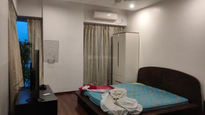 Bedroom Image of 1700 Sq.ft 3 BHK Apartment / Flat for sale in Amanora Gateway Towers, Hadapsar Pune for Rs. 32000000