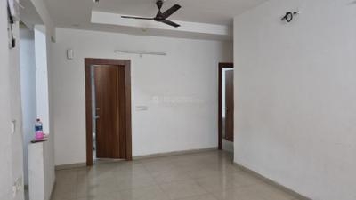 Living Room Image of 910 Sq.ft 2.5 BHK Apartment / Flat for rent in Prateek Grand City, Siddharth Vihar Ghaziabad for Rs. 26000
