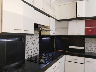 Kitchen Image of 1600 Sq.ft 3 BHK Apartment / Flat for sale in Kalpataru Sparkle, Bandra East Mumbai for Rs. 80000000