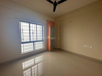 Bedroom Image of 1300 Sq.ft 3 BHK Apartment / Flat for rent in Chinar Park Kolkata for Rs. 25000