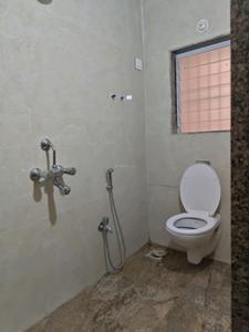 Common Bathroom Image of 466 Sq.ft 1 BHK Apartment / Flat for sale in Dahisar West Mumbai for Rs. 9500000