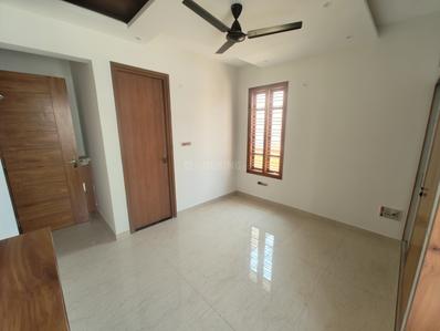 Bedroom Image of 1250 Sq.ft 3 BHK Builder Floor for rent in Vidyaranyapura Bengaluru for Rs. 32000