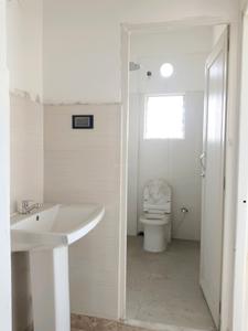Common Bathroom One Image of 1075 Sq.ft 3 BHK Apartment / Flat for sale in Naktala Kolkata for Rs. 6500000