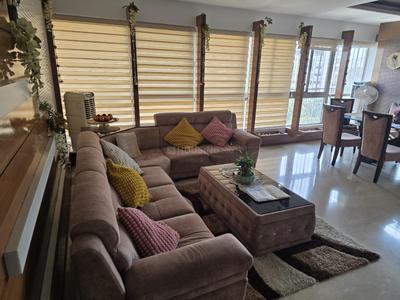 Hall Image of 2000 Sq.ft 3 BHK Apartment / Flat for sale in Paranjape Sky One, Shivaji Nagar Pune for Rs. 52000000