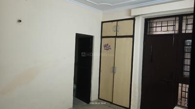 Bedroom Image of 2100 Sq.ft 3.5 BHK Apartment / Flat for sale in Sector 99 Noida for Rs. 22000000