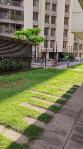 Image of 800 Sq.ft 2 BHK Apartment / Flat for rent in Rustomjee Elements, Andheri West, Mumbai for Rs. 75000