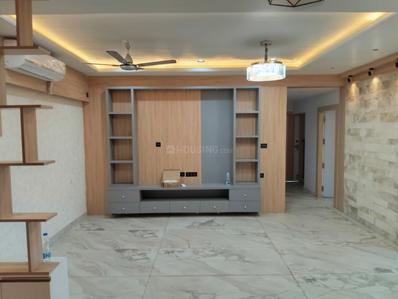 Hall Image of 2021 Sq.ft 4 BHK Apartment / Flat for rent in Phulnakhara Cuttack for Rs. 50000