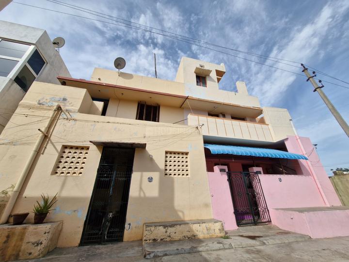 Kamban Nagar Main Image 1