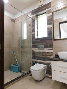 Bathroom Image of 5625 Sq.ft 6 BHK Penthouse for sale in Model Town New Delhi for Rs. 90000000