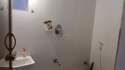 Bathroom Image of 750 Sq.ft 1 BHK Apartment / Flat for rent in Banaswadi Bengaluru for Rs. 22000