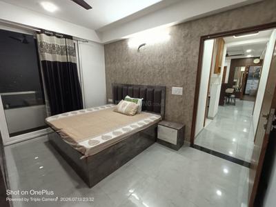 Bedroom Image of 2500 Sq.ft 3 BHK Apartment / Flat for rent in Tulip Green Palm, Durgapura Jaipur for Rs. 55000