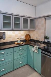 Kitchen Image of 2900 Sq.ft 4 BHK Apartment / Flat for sale in Prabhadevi Mumbai for Rs. 370000000