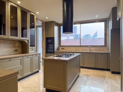 Kitchen Image of 7200 Sq.ft 4 BHK Builder Floor for sale in Anand Lok New Delhi for Rs. 350000000