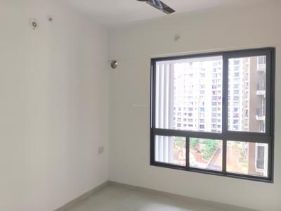 Bedroom Image of 770 Sq.ft 1.5 BHK Apartment / Flat for rent in Runwal Gardens Phase 2 Bldg No 13 17, Usarghar Thane for Rs. 15499