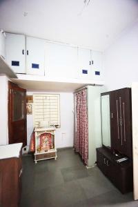 Bedroom Image of 3150 Sq.ft 5 BHK Independent House for sale in Maninagar Ahmedabad for Rs. 40000000