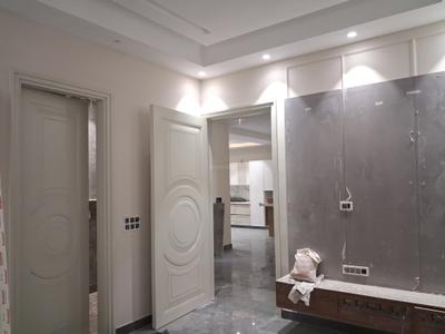 Bedroom Image of 2700 Sq.ft 4 BHK Builder Floor for sale in Paschim Vihar New Delhi for Rs. 62000000