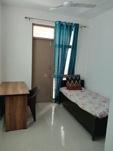 Bedroom Image of 700 Sq.ft 2 BHK Apartment / Flat for rent in Pareena Om Apartments, Sector 112 Gurgaon for Rs. 25000