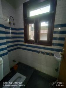 Image of 900 Sq.ft 2 BHK Builder Floor for rent in Mansa Ram Park, New Delhi for Rs. 14500
