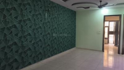 Living Room Image of 900 Sq.ft 3 BHK Independent House for rent in Dwarka Mor New Delhi for Rs. 22000