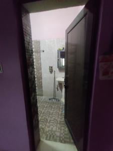 Bathroom Image of 800 Sq.ft 1 BHK Builder Floor for rent in Lalpur Nayak Nainital for Rs. 8000