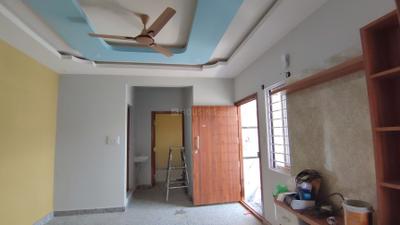 Living Room Image of 900 Sq.ft 2 BHK Builder Floor for rent in Hongasandra Bengaluru for Rs. 23000