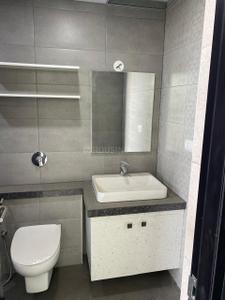Bathroom Image of 2200 Sq.ft 3 BHK Apartment / Flat for rent in Sobha Rajvilas, Binnipete Bengaluru for Rs. 160000