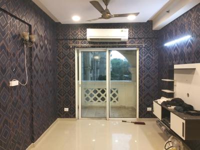Living Room Image of 1600 Sq.ft 3 BHK Apartment / Flat for rent in DLF Capital Greens Phase 1 And 2, Karampura New Delhi for Rs. 62000