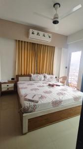 Bedroom Image of 1100 Sq.ft 2 BHK Apartment / Flat for rent in Madhuram Greens, Sargasan Gandhinagar for Rs. 26000