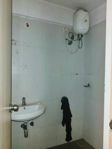 Common Bathroom Image of 909 Sq.ft 2 BHK Apartment / Flat for sale in Lodha Casa Rio, Palava Phase 1 Thane for Rs. 5800000