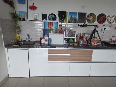 Kitchen Image of 637 Sq.ft 1 BHK Apartment / Flat for sale in Amanora Neo Towers, Hadapsar Pune for Rs. 8700000