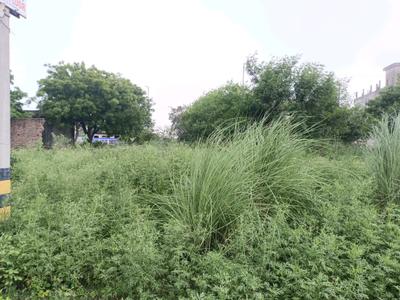 Image of 60 Sq.ft Residential Plot / Land for sale in Rohini Sector 28, New Delhi for Rs. 12500000