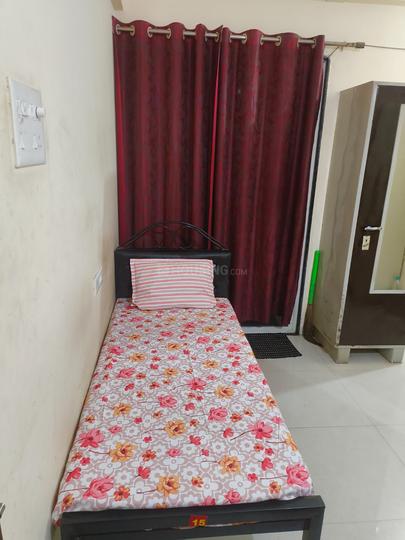 Bedroom Image of SHIVAM LUXURY PG in Kharadi, Pune