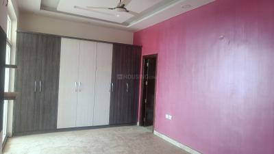 Bedroom Image of 5700 Sq.ft 5 BHK Penthouse for sale in Amrapali Silicon City, Sector 76 Noida for Rs. 30000000