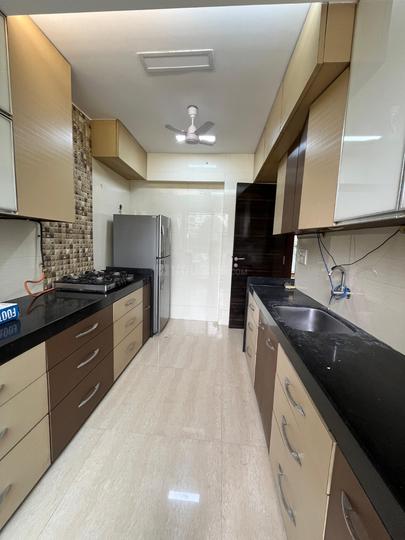 KM H APARTMENT Kitchen 1