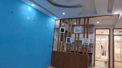 Living Room Image of 1200 Sq.ft 3 BHK Apartment / Flat for sale in Sector 49 Noida for Rs. 5800000