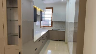 Kitchen Image of 3000 Sq.ft 4 BHK Duplex for sale in Modipuram Meerut for Rs. 15555550