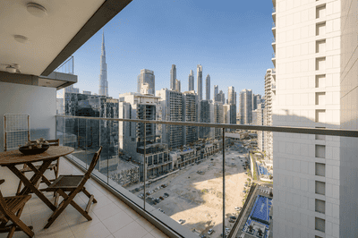 Balcony Image of 850 Sq.ft 1 BHK Apartment / Flat for sale in Damac Majestine, Business Bay Dubai for Rs. 37796512