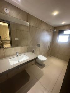 Bathroom Image of 1650 Sq.ft 3 BHK Apartment / Flat for sale in Kamdhenu Vogue, Sanpada Navi Mumbai for Rs. 40000000