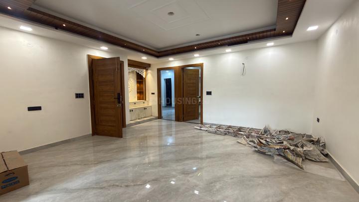 Sector 42, Green Field Colony Main Image 1