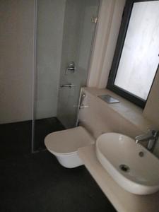 Common Bathroom Image of 1230 Sq.ft 2 BHK Apartment / Flat for sale in Lodha New Cuffe Parade Lodha Gardenia, Sion Mumbai for Rs. 33000000