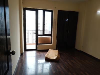 Bedroom Image of 1040 Sq.ft 2 BHK Apartment / Flat for rent in Logix Blossom County, Sector 137 Noida for Rs. 27000