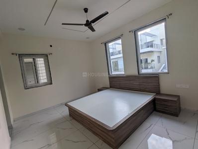 Bedroom Image of 3000 Sq.ft 3 BHK Independent House for rent in Balaji Elegancia, Kompally Hyderabad for Rs. 50000