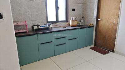 Kitchen Image of 1800 Sq.ft 3 BHK Apartment / Flat for rent in Shivala Sadbhav, Sargasan Gandhinagar for Rs. 33000
