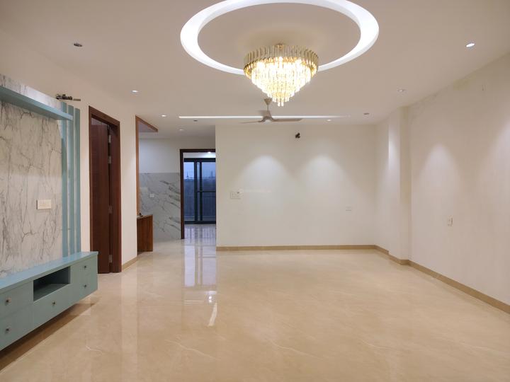 Aggarwal associates Main Image 1