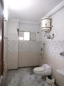 Common Bathroom Image of 1800 Sq.ft 3 BHK Apartment / Flat for sale in Sunny Valley Apartment, Sector 12 Dwarka New Delhi for Rs. 33000000