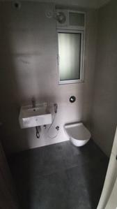 Bathroom Image of 700 Sq.ft 1 BHK Apartment / Flat for rent in Ashar Arize, Kalwa Thane for Rs. 27000
