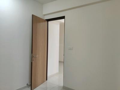 Bedroom Image of 950 Sq.ft 2 BHK Apartment / Flat for rent in Lodha Amara, Thane West Thane for Rs. 45000