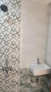 Bathroom Image of 1250 Sq.ft 3 BHK Apartment / Flat for rent in Roongta Serenity, Prabhat Colony Nashik for Rs. 20000