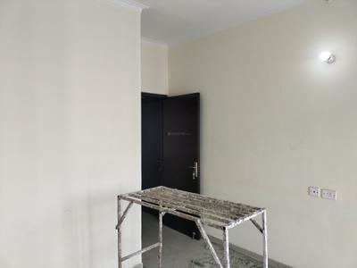 Bedroom Image of 1300 Sq.ft 3 BHK Apartment / Flat for sale in Amrapali Verona Heights, Noida Extension Greater Noida for Rs. 9345600